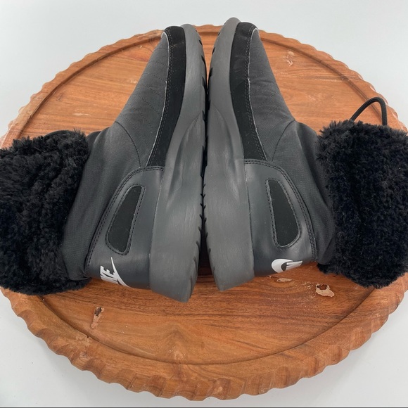 Nike Kaishi Black Winter Boots size 8 - Picture 6 of 12